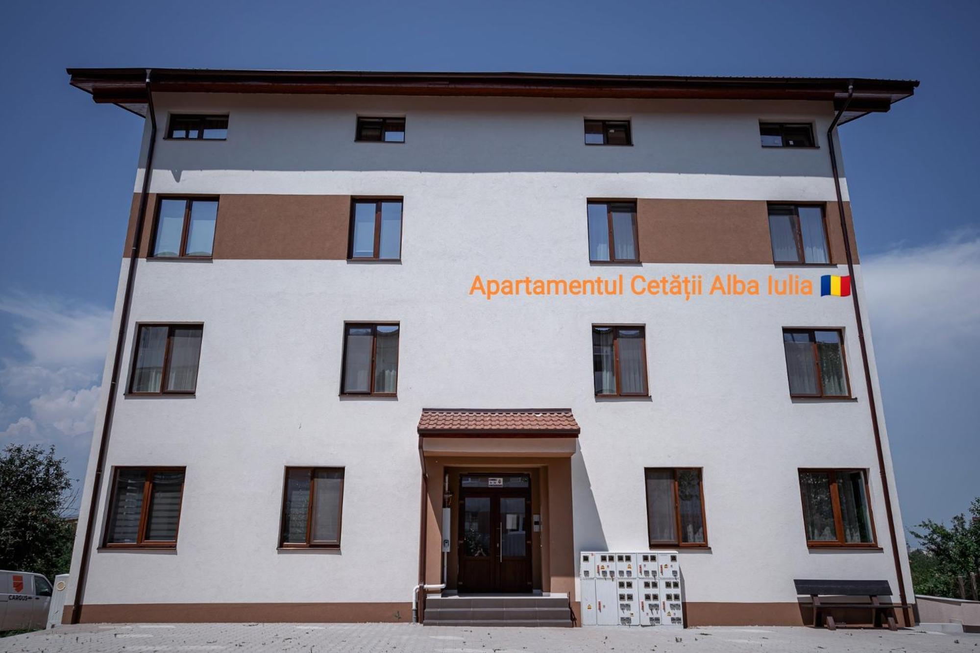 Apartamentul Cetatii Алба-Юлія Екстер'єр фото